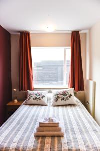 Postel nebo postele na pokoji v ubytování Hotel Latrabjarg