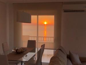 A seating area at Apartamento Quesada