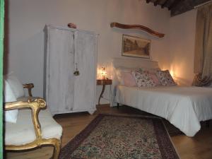 Ένα ή περισσότερα κρεβάτια σε δωμάτιο στο Your Home With Love Tivoli