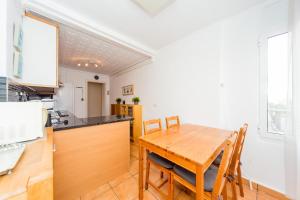 Kuchnia lub aneks kuchenny w obiekcie ALEGRIA ID106