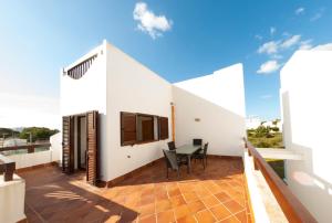 Balkon lub taras w obiekcie La Perla de Cala d'Or: 2