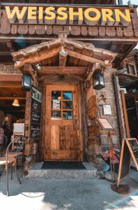 Photo de la galerie de l'établissement Hotel Weisshorn, à Zermatt