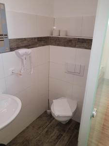 Kupatilo u objektu Pension Central Semmering