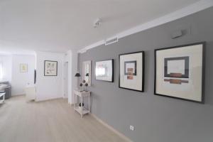 Zdjęcie z galerii obiektu APARTAMENTO RIALTO 2 w Maladze