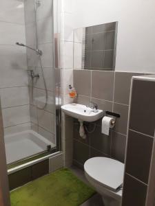 Gallery image of Stacja Centrum in Częstochowa +52 photos