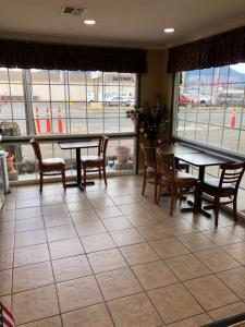 Fotografie z fotogalerie ubytování Knights Inn Motel v destinaci Grants Pass