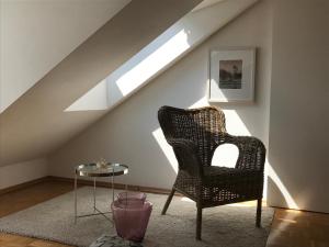 Część wypoczynkowa w obiekcie Ferienwohnung Töschling Wörthersee