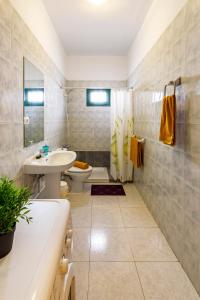 Koupelna v ubytování Vacation Apartment Lanzarote VAL
