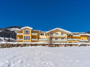 Zdjęcie z galerii obiektu Apartment in ski area in Piesendorf w mieście Piesendorf