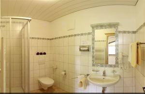 Vannituba majutusasutuses Hotel Garni Klocker