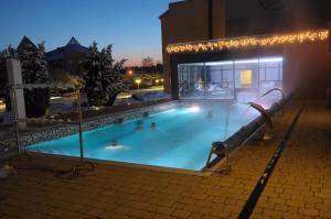 The swimming pool at or close to Belenus Thermalhotel superior