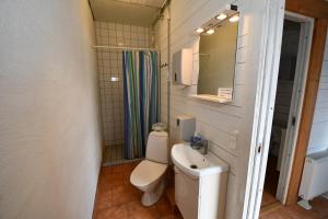 Koupelna v ubytování Kolarbo Gård B&B