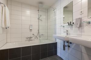Koupelna v ubytování Best Western Plus Hotel Amstelveen