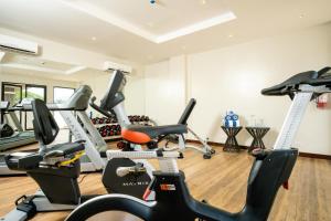 Fitness centrum a/nebo fitness zařízení v ubytování Bacau Bay Resort Coron
