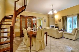 Fotografie z fotogalerie ubytování Villa Kouris v destinaci Chlomatianá + 23 fotografií