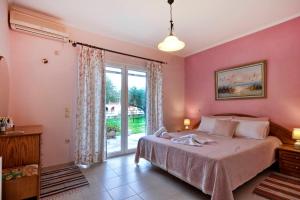 Fotografie z fotogalerie ubytování Villa Kouris v destinaci Chlomatianá
