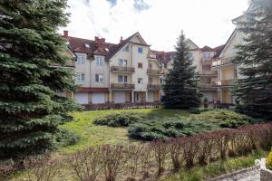 Vonkajšia záhrada v ubytovaní Jantar Apartamenty - Park Side