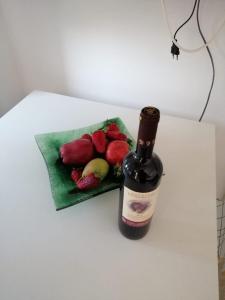 Nápoje v ubytování Nestor's studio house