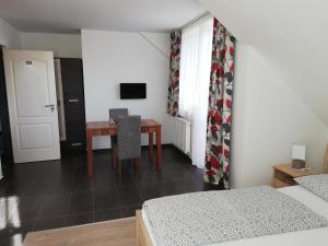 Zdjęcie z galerii obiektu Apartman 25 w mieście Sopron