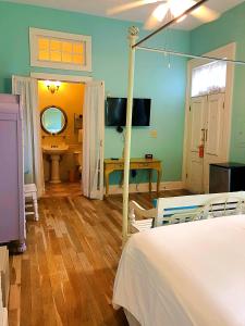 Gallery image of Creole Gardens Guesthouse and Inn in New Orleans