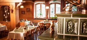 Restaurace v ubytování Gasthof Adler