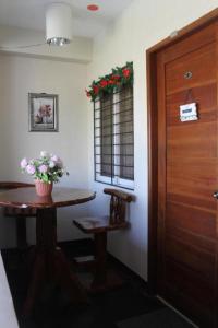 Photo de la galerie de l'établissement Sleepadz - Capsule Beds Dormitel in Magsaysay Ave Naga, à Naga