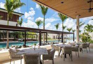 Bazén v ubytování Silversands Resort Grenada at Grand Anse nebo v jeho okolí