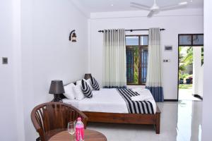 Voodi või voodid majutusasutuse skyresort toas