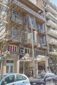 Photo de la galerie de l'établissement Bright Bright B Central Apartment with Balcony, à Thessalonique