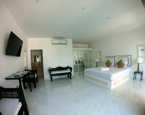 Fotografie z fotogalerie ubytování Wirason pool Villa 4 bedrooms v Lamai Beach