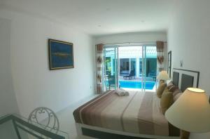 Fotografie z fotogalerie ubytování Wirason pool Villa 4 bedrooms v Lamai Beach