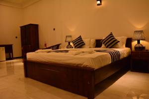 Voodi või voodid majutusasutuse skyresort toas