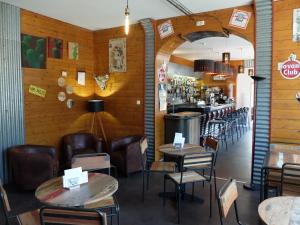 勒斯宾酒店酒廊或酒吧区