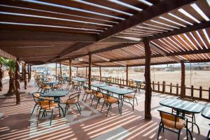 A restaurant or other place to eat at Shams Safaga Resort