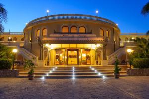 A fachada ou entrada em Parco dei Principi Hotel