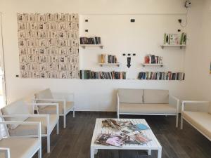 Knihovna v aparthotelu