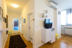 TV a/nebo společenská místnost v ubytování Studio M Zagreb