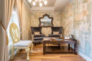 Posedenie v ubytovaní Plaza Marchi Old Town - MAG Quaint & Elegant Boutique Hotels