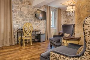 Posedenie v ubytovaní Plaza Marchi Old Town - MAG Quaint & Elegant Boutique Hotels