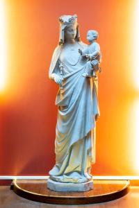 Imagen de la galería de Adveniat Paris, en París