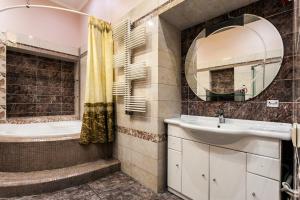 Kylpyhuone majoituspaikassa Leosphere Hostel