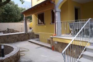 Uma varanda ou terraço em casa mariolu 2