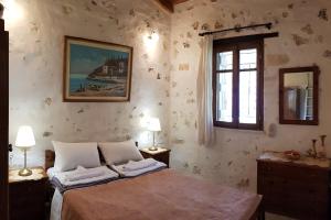 A bed or beds in a room at Grand Palazzo Még 27 kép