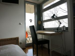 Postel nebo postele na pokoji v ubytování Rhönhaus mit Kreuzbergblick