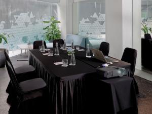 Restaurace v ubytování IZE Seminyak by LifestyleRetreats