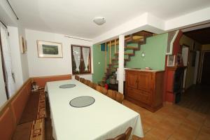 Imagine din galeria proprietății Vineyard Cottage Vrbek în Roginska Gorca