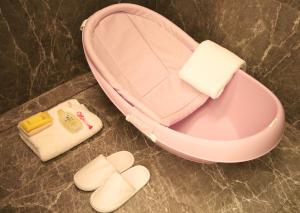 A bathroom at Hyatt Regency Shanghai Jiading