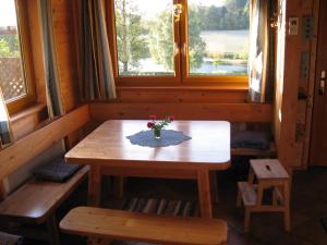 Selbstversorger Hütte Rechberg的休息区