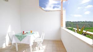 Gallery image of Casa Del Sole Relax Room in Castrignano del Capo