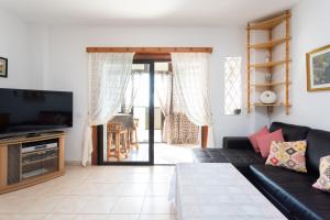 Gallery image of Apartment direkt am Meer in Costa Del Silencio